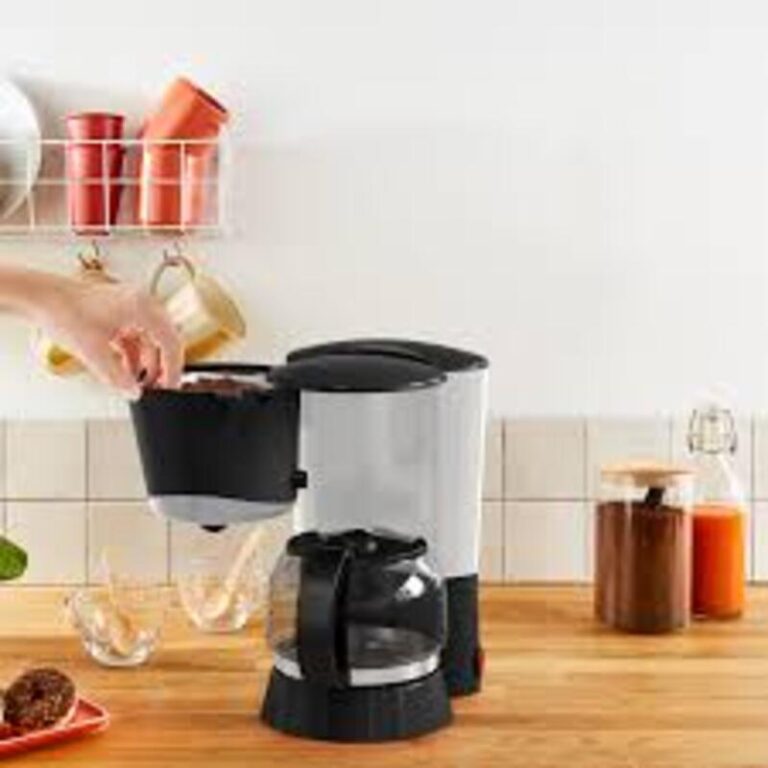 Machine à café VITA TEFAL 1,5L 1500W Noir CM171810